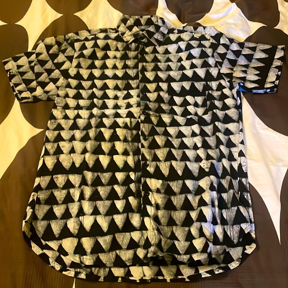 NWT Studio 189 button down shirt Size M